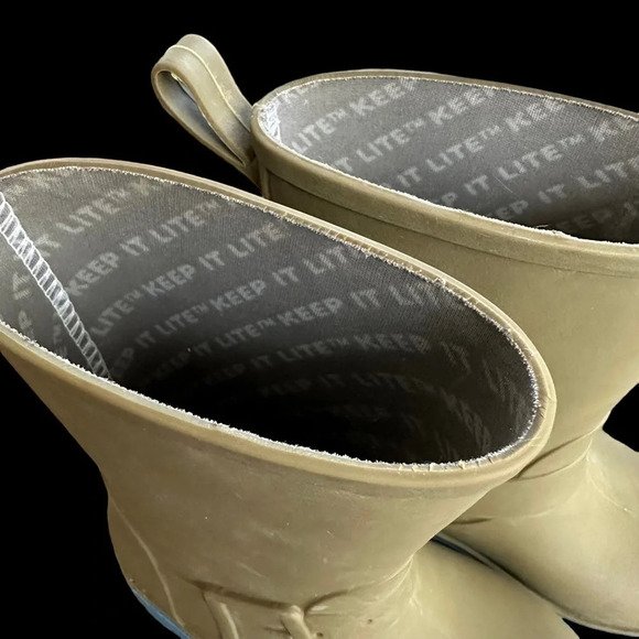 Native Child’s 9 Olive Green Waterproof Pull On Rain Boots Camping School Hiking - Picture 2 of 6